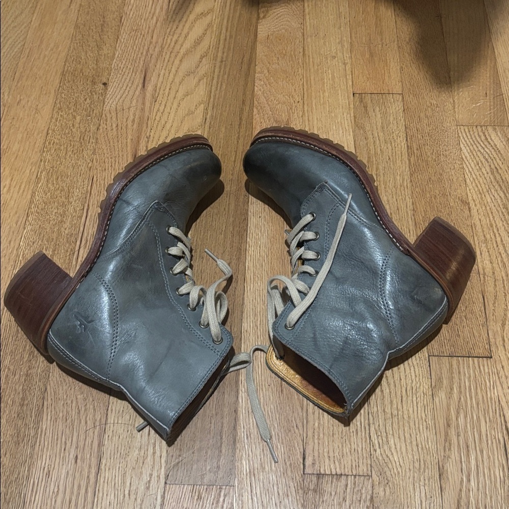 FRYE Sabrina heeled boots - Picture 8 of 13